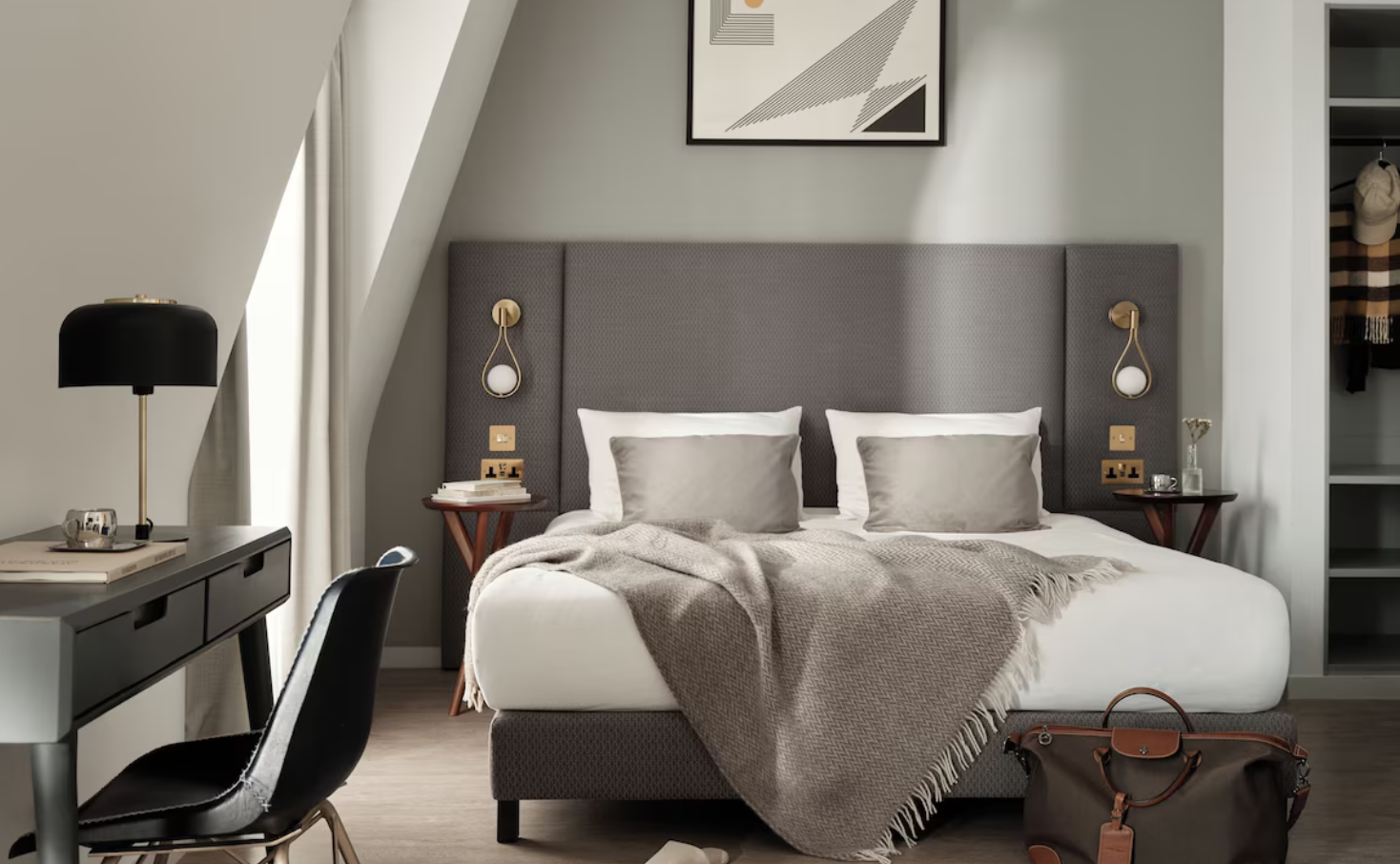 Single Bed Room